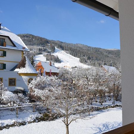 Haus Ofner Am Kreischberg Bed and Breakfast Sankt Georgen ob Murau Exteriör bild