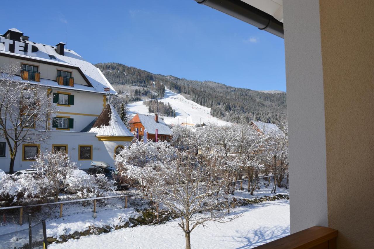 Haus Ofner Am Kreischberg Bed and Breakfast Sankt Georgen ob Murau Exteriör bild